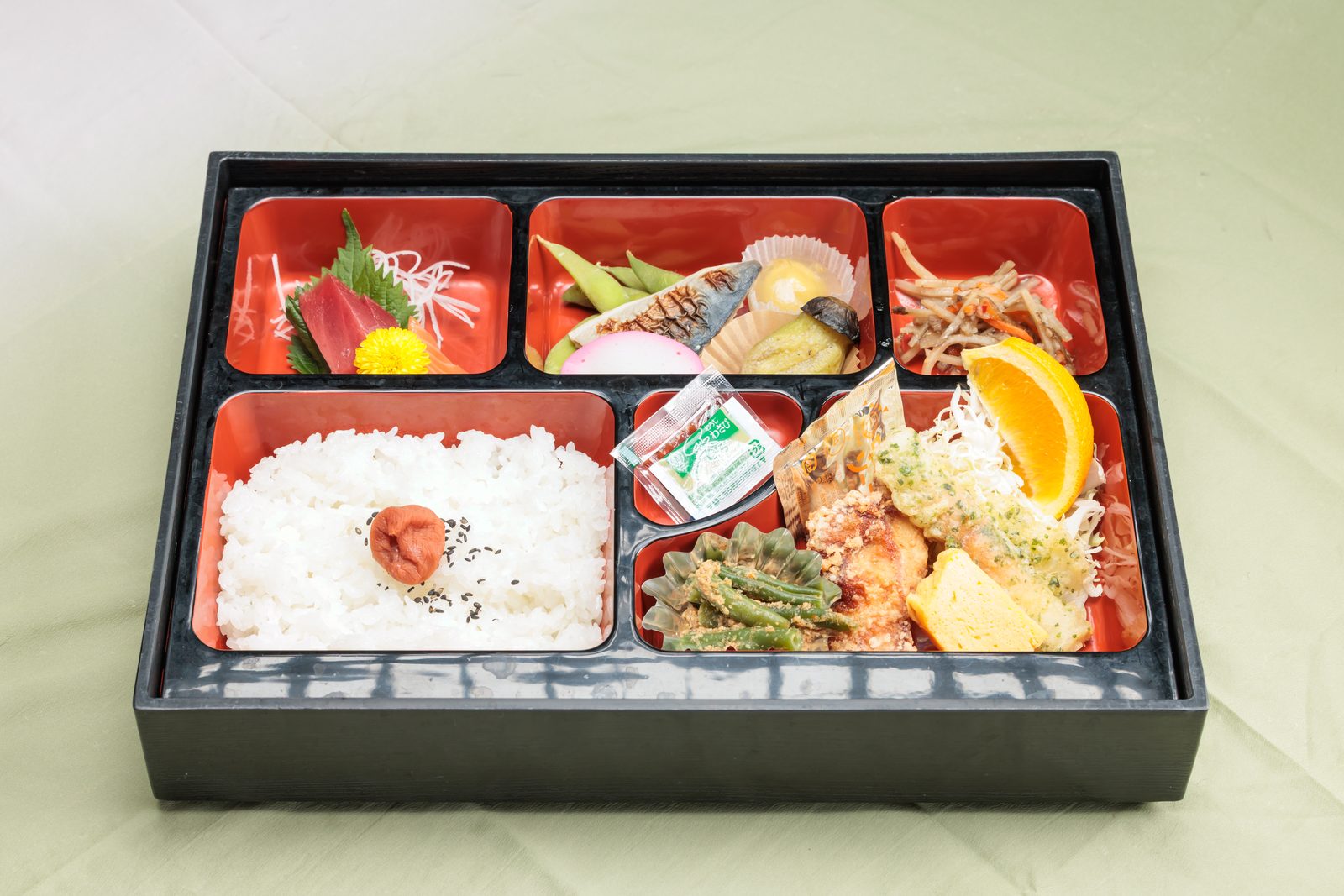 仕出し弁当2